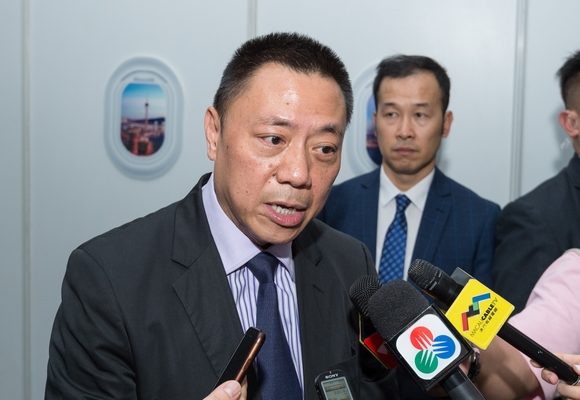 Secretário para a Economia e Finanças, Lionel Leong, em declarações à comunicação social.