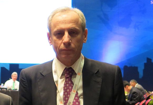 Viriato Lima cessa funções por atingir o limite de idade