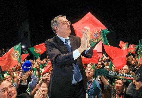 epa12718597 Presidential candidate Antonio Jose Seguro celebrates his victory in the second round of the Portuguese presidential election in Caldas da Rainha, Portugal, 08 February 2026. More than 11 million voters were called to choose the new president in a runoff between Seguro and Andre Ventura, the two candidates who received the most votes on 18 January.  EPA/JOSE COELHO